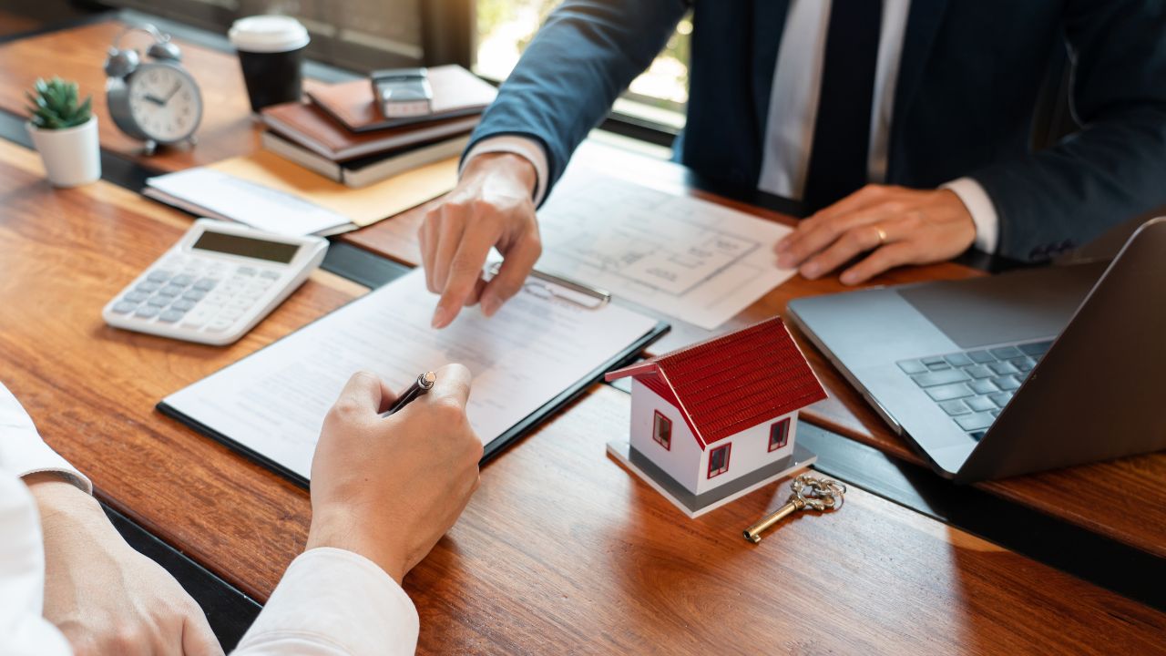 What does a conveyancer do